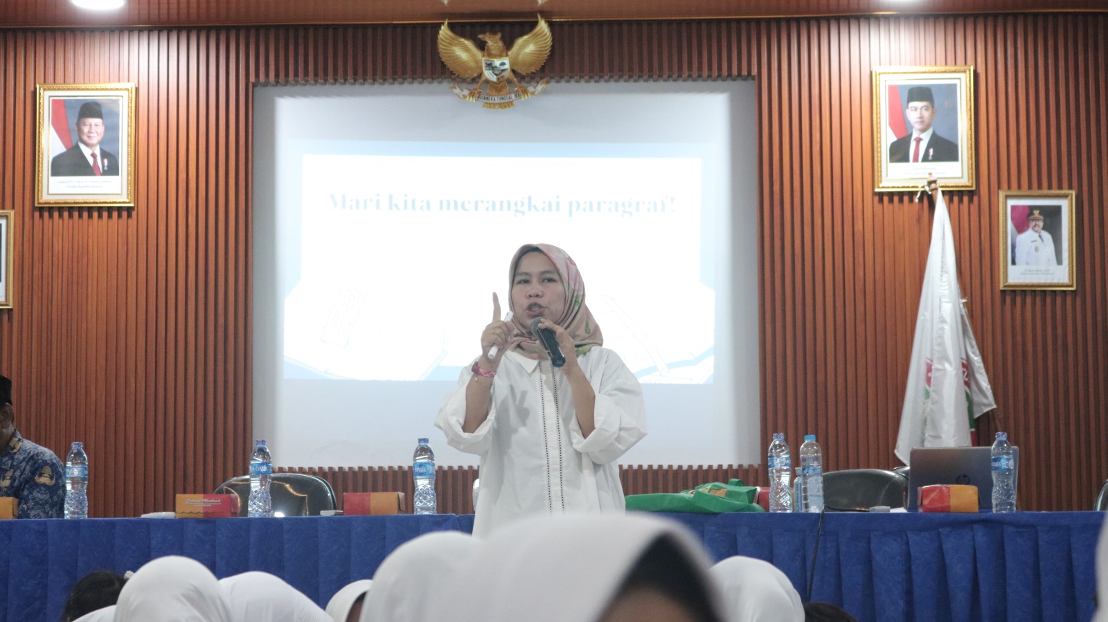 Roadshow Workshop Membaca Ke SMP Negeri 209 Jakarta